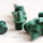 Keramik-Spikes, Pyramid, 4,7625 mm, grün